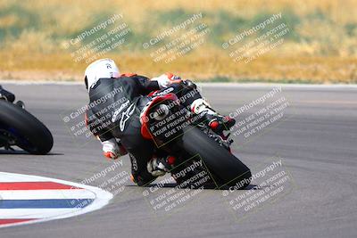 media/Apr-30-2023-CRA (Sun) [[020fcf5d43]]/Race 11-600 Expert Superbike/